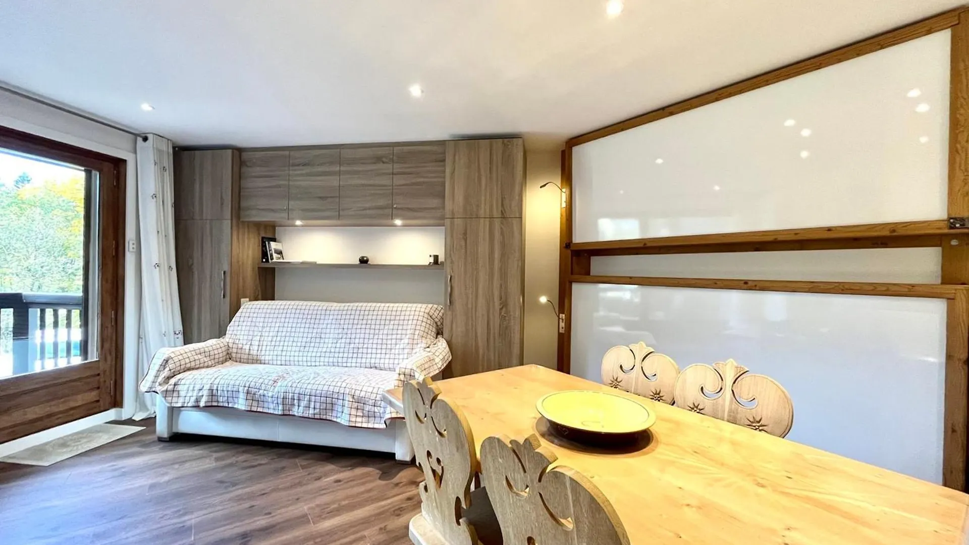 דירות Pretty Haven Of Peace With Balcony In מגב